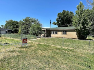 1014 E Adams St, Burns, OR 97720