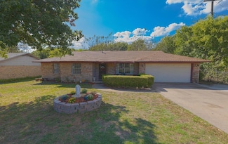 623 Hill City Dr, Duncanville, TX 75116