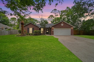 5509 Sycamore Dr, Dickinson, TX 77539