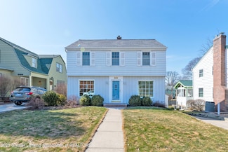 417 Kensington Rd, East Lansing, MI 48823