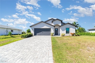 1206 NE 13th Place, Cape Coral, FL 33909