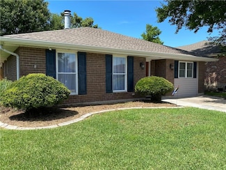 828 Sessions Ln, Kenner, LA 70065