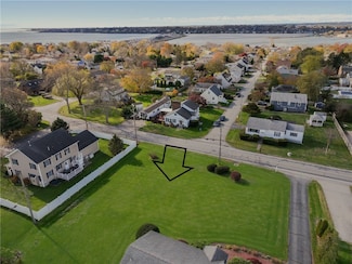 0 Wolcott Ave, Middletown, RI 02842