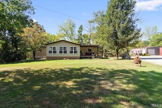 13691 Chicken Farm Rd, Shoals, IN 47581