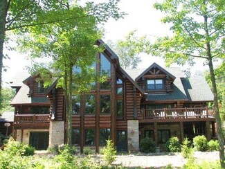 1737 Seven Oaks Ln, Lac Du Flambeau, WI 54538