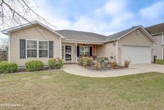 2815 Weathersby Dr, New Bern, NC 28562