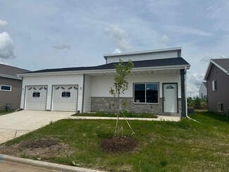 6664 Uecker Dr, Deforest, WI 53532