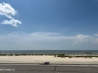606 S Beach Blvd, Waveland, MS 39576