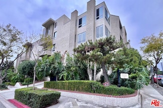 8960 Cynthia St Unit 109, West Hollywood, CA 90069