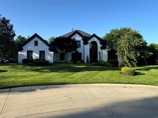 17714 Littleleaf Ct, Chesterfield, MO 63005
