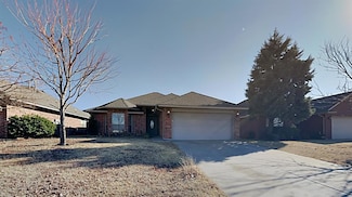 3804 Catamaran Dr, Yukon, OK 73099