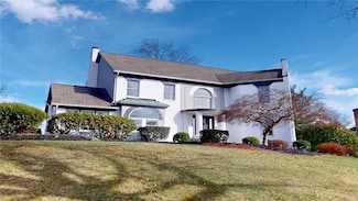 110 Bittersweet Cir, Venetia, PA 15367