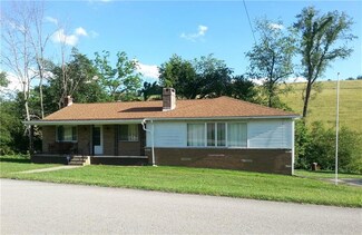 212 Mcconnell Rd, Mount Pleasant, PA 15666
