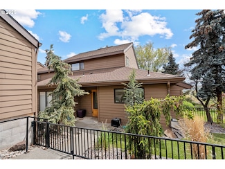 1034 NW 12th St Unit A, Pendleton, OR 97801