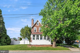 306 Ridley Ave, Folsom, PA 19033
