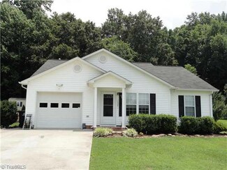 1424 Hawkcrest Ln, Winston Salem, NC 27127