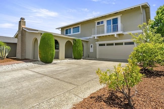 320 Bowfin St, Foster City, CA 94404