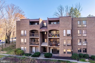 11240 Chestnut Grove Square Unit 31, Reston, VA 20190