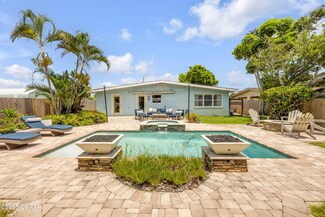 704 Horton St, New Smyrna Beach, FL 32169