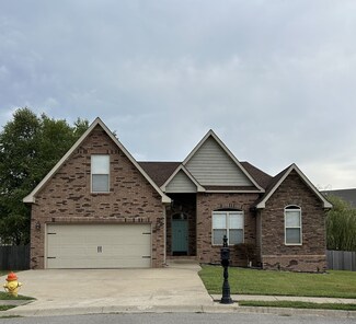 2300 Killington Dr, Clarksville, TN 37040