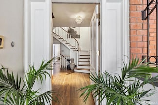 2260 Leavenworth St, San Francisco, CA 94133