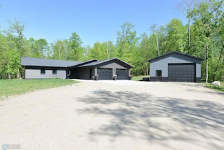 14840 Eaglewood Dr, Detroit Lakes, MN 56501