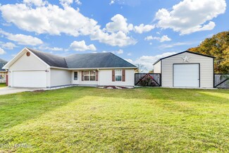 229 Country Living Dr, Lafayette, LA 70507