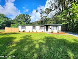 1853 Loyola Dr N, Jacksonville, FL 32218