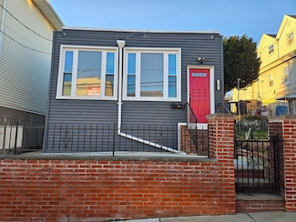 6901 Bergenwood Ave, North Bergen, NJ 07047