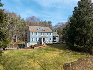 16 Lantern Ln, Norwell, MA 02061