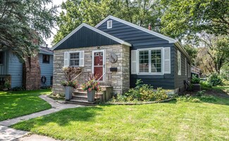 712 4th St, Farmington, MN 55024