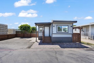 555 Moffat Blvd Unit 14, Manteca, CA 95336