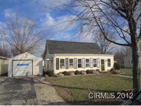 611 E South D St, Gas City, IN 46933