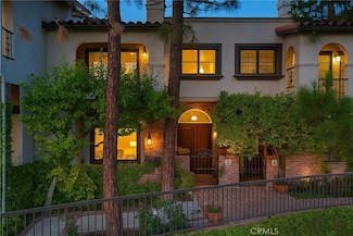 2311 Roscomare Rd Unit 16, Los Angeles, CA 90077