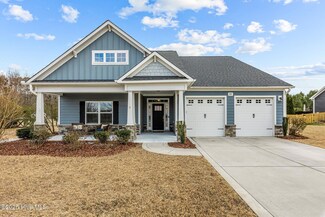 249 Brightleaf Dr, Whispering Pines, NC 28327