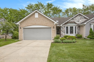 7343 Green Meadow Ln Unit 69, Canton, MI 48187