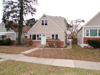 124 46th Ave, Bellwood, IL 60104
