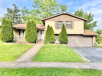 17007 Elm Dr, Hazel Crest, IL 60429