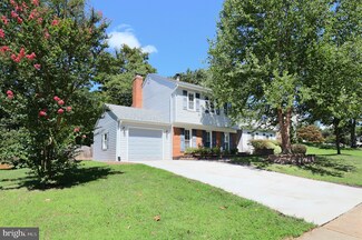 9063 Brook Ford Rd, Burke, VA 22015