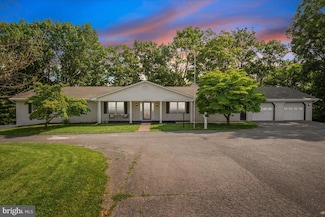 291 Clohan Ave, Martinsburg, WV 25404
