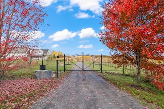 1588 Pond Rd, Mount Vernon, ME 04352