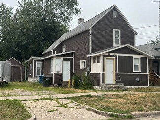 276 E Forest Ave, Muskegon, MI 49442