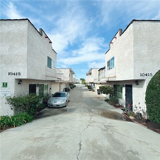 10415 Mcvine Ave Unit 2, Sunland, CA 91040