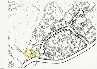 18 Emerald Dr, Hamburg, NJ 07419