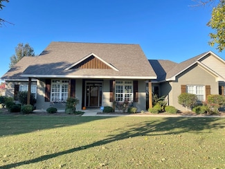160 Robison St, Guntown, MS 38849