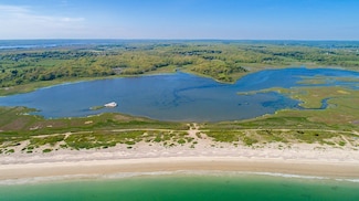 794 Horseneck Rd, South Dartmouth, MA 02748