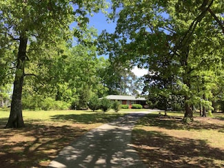 1623 Highway 54 W, Fayetteville, GA 30214