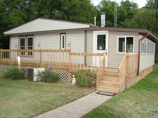 8650 E 560 S, Wolcottville, IN 46795