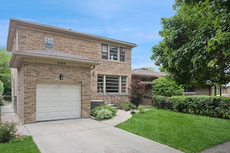 5424 N Virginia Ave, Chicago, IL 60625