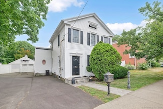 355 Blake St, New Haven, CT 06515